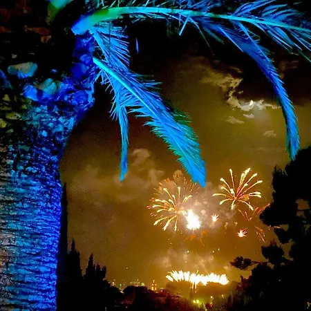 The Address 5* Cassis