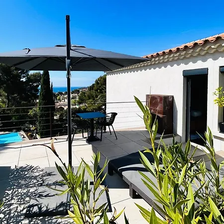 بيت ضيافة The Address