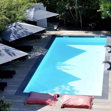 بيت ضيافة The Address 5*