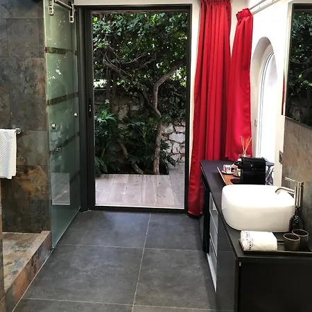 Casa de hóspedes The Address