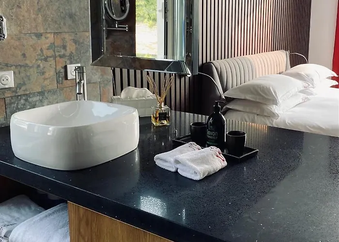 The Address Maison d'hôtes 5*