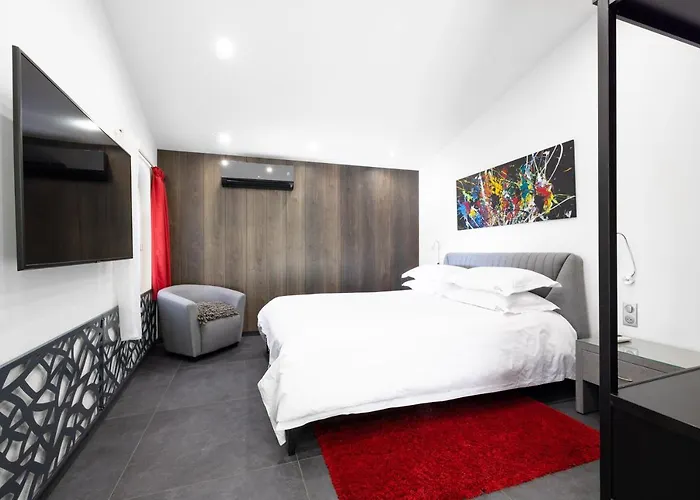 The Address 5* カシ