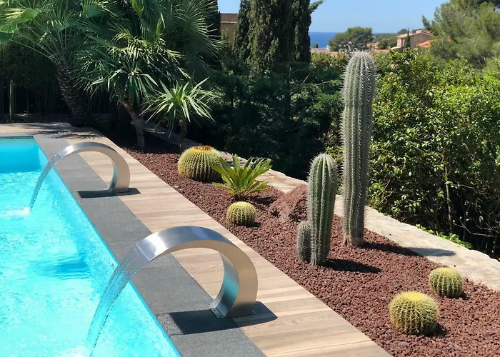 The Address ゲストハウス