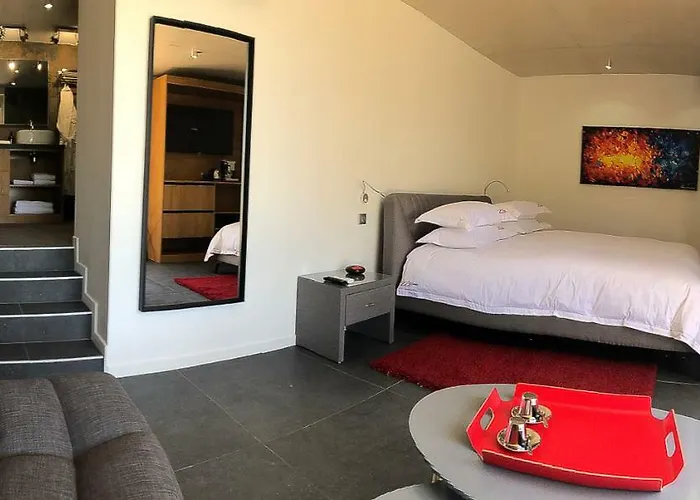 Гостевой дом The Address Каси