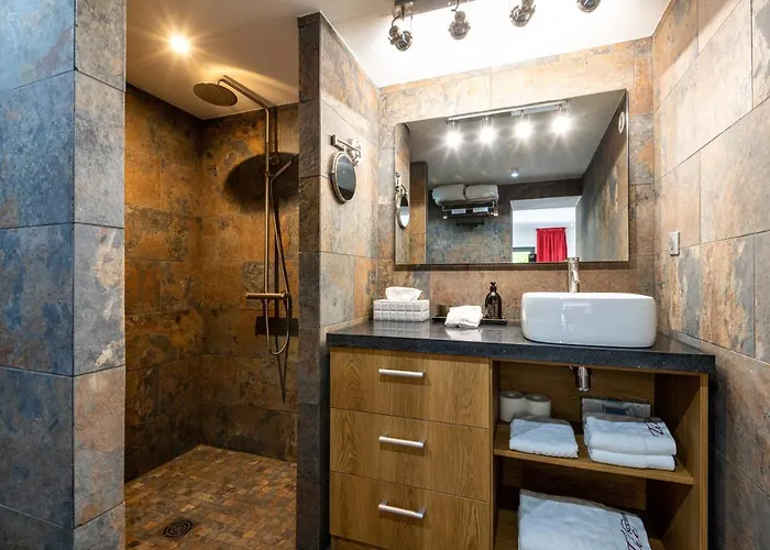 The Address 5* カシ